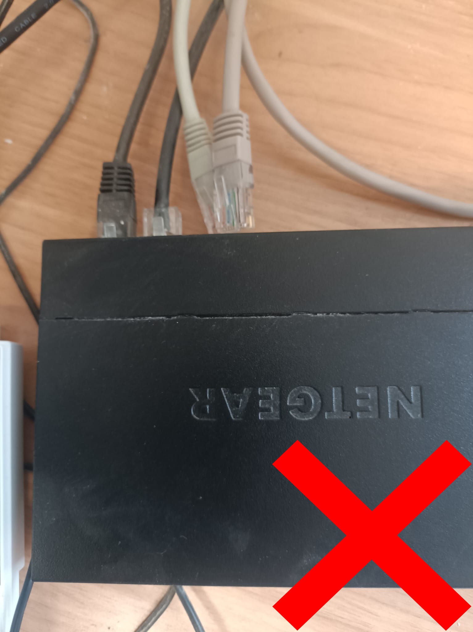 Network Switch - RJ45 Cables unplugged - RC.jpg