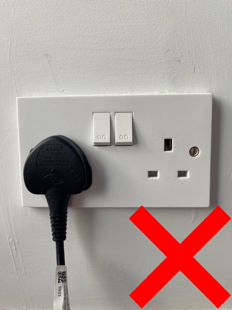 Plug switched off -RC.jpg
